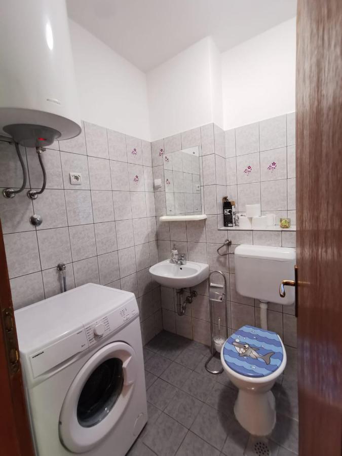 Apartament Omišalj Exteriör bild